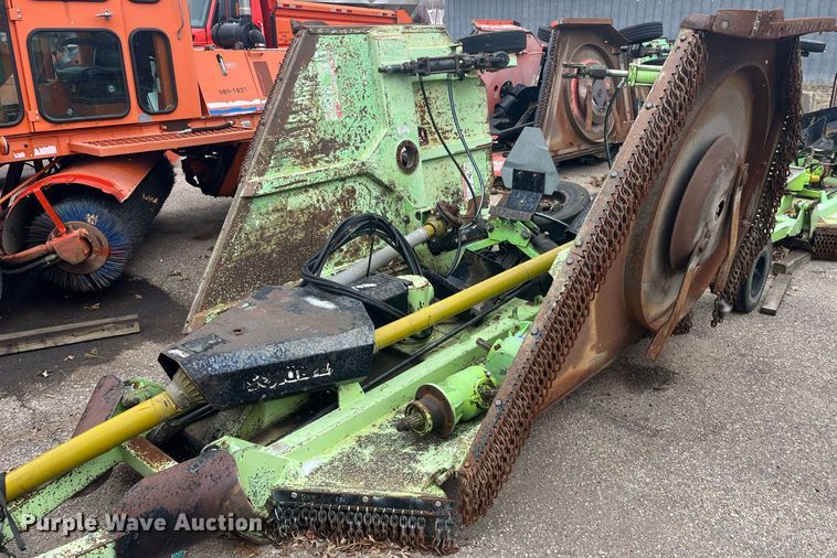 image for item LD9700 2001 Schulte XH1500  batwing rotary mower