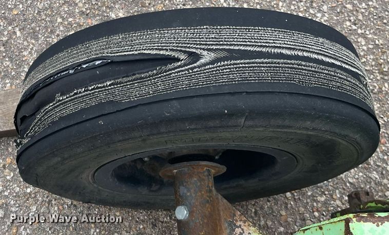 image for item LD9700 2001 Schulte XH1500  batwing rotary mower