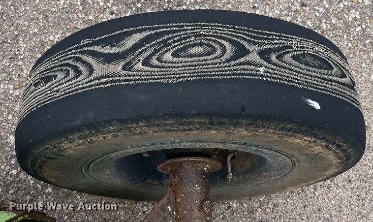 image for item LD9700 2001 Schulte XH1500  batwing rotary mower