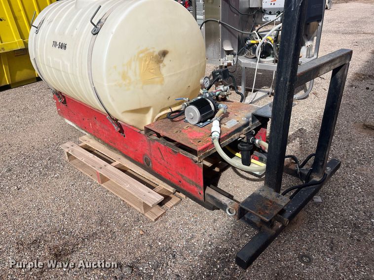 image for item LD9702 Poly tank