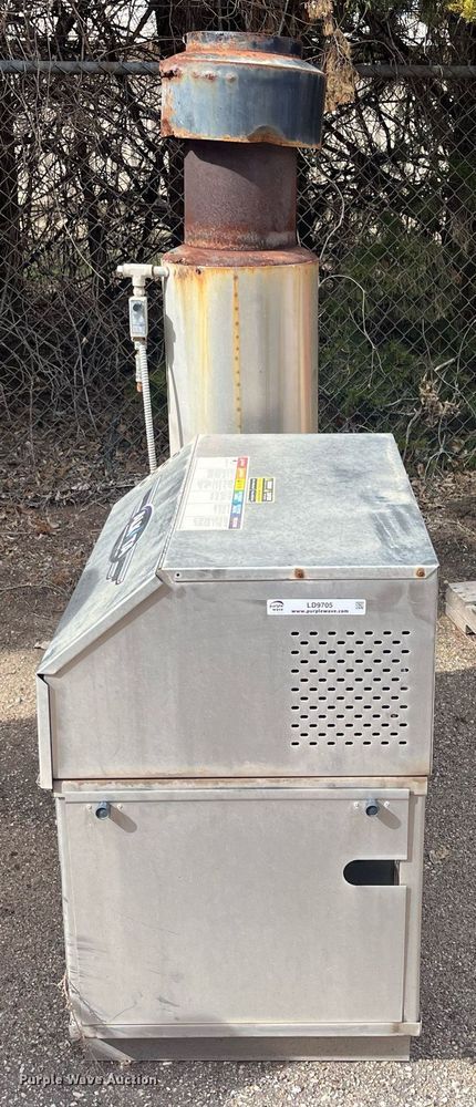 image for item LD9705 2012 Alkota 4201T-NG-UL  pressure washer