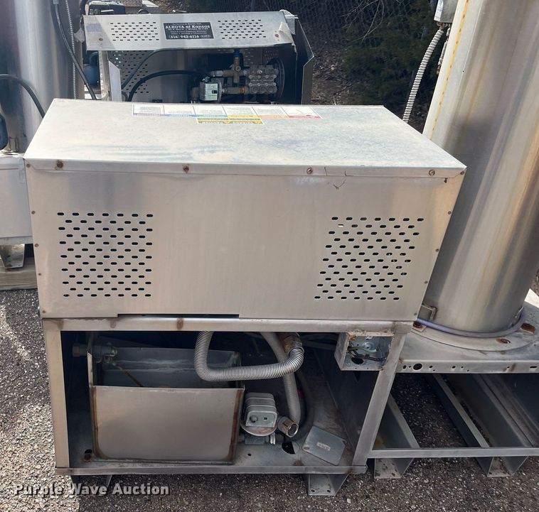 image for item LD9705 2012 Alkota 4201T-NG-UL  pressure washer