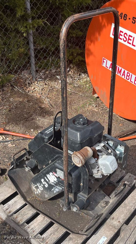 image for item LD9707 1996 Stone S38A  vibratory plate compactor