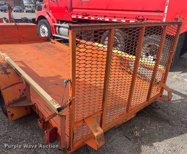 image for item LD9711 1985 JFW F2W  utility trailer