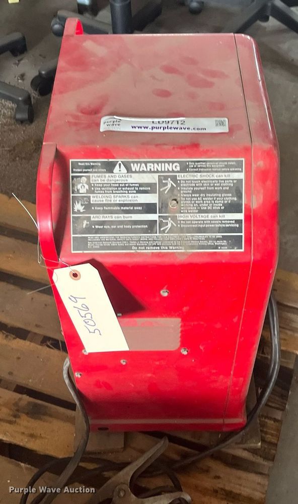 image for item LD9712 Lincoln AC/DC 225/125  welder