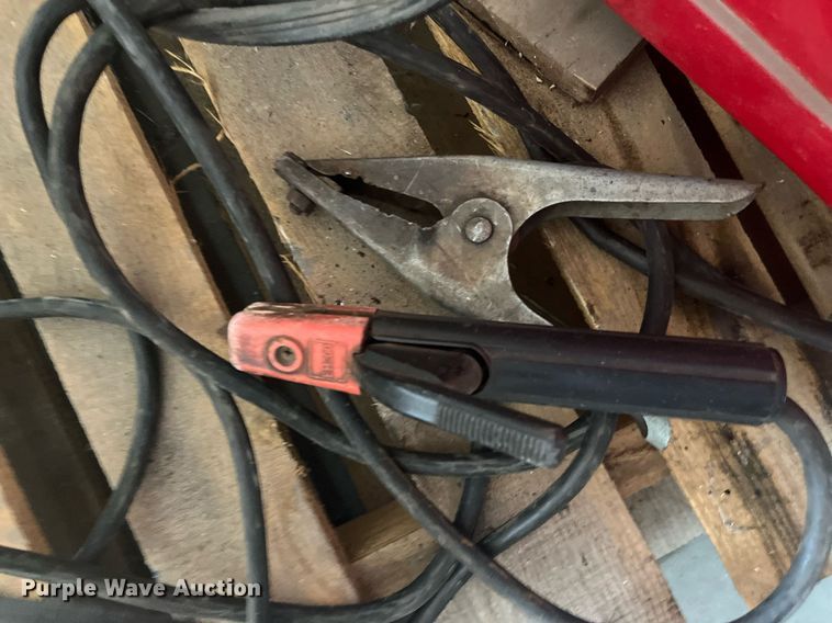 image for item LD9712 Lincoln AC/DC 225/125  welder