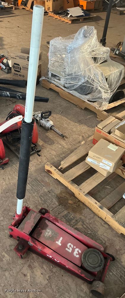 image for item LD9719 Floor jack