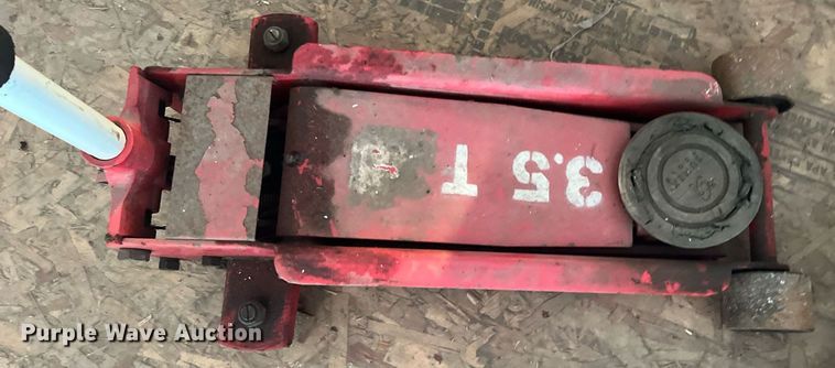 image for item LD9719 Floor jack