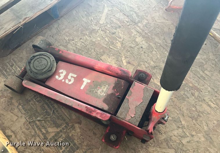 image for item LD9719 Floor jack