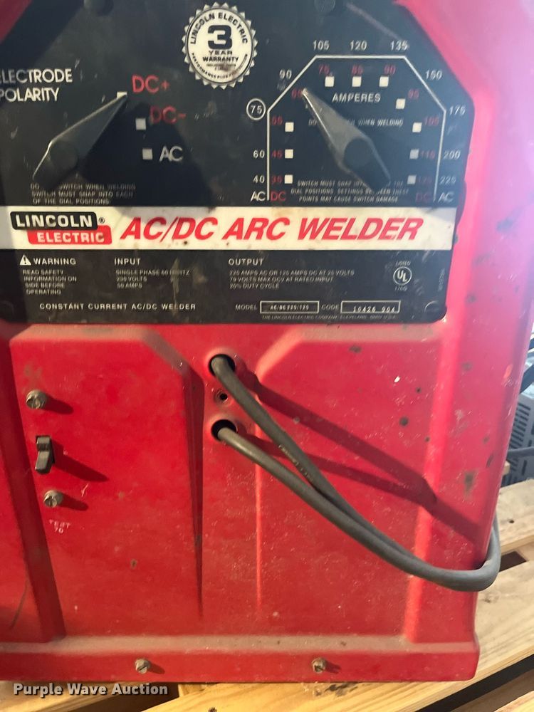 image for item LD9720 Lincoln AC/DC 225/125  welder