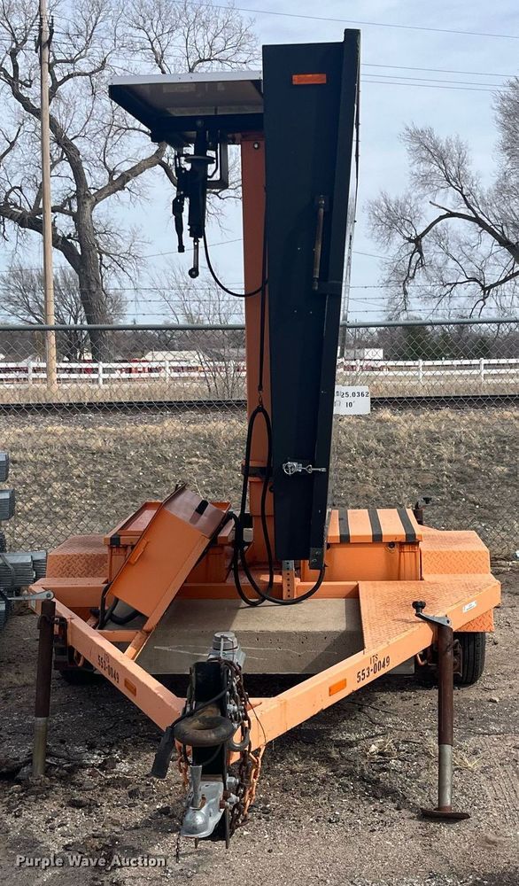 image for item LD9728 2009 Ver-Mac PCMS1210  message board trailer