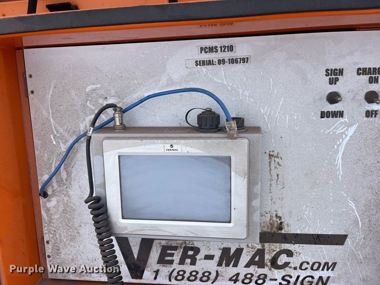 image for item LD9728 2009 Ver-Mac PCMS1210  message board trailer