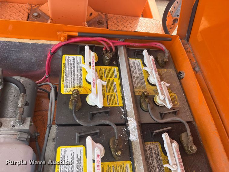 image for item LD9728 2009 Ver-Mac PCMS1210  message board trailer