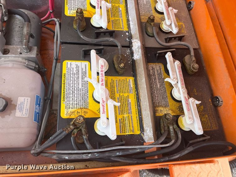 image for item LD9728 2009 Ver-Mac PCMS1210  message board trailer