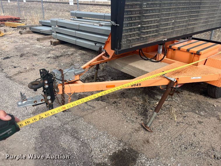 image for item LD9728 2009 Ver-Mac PCMS1210  message board trailer