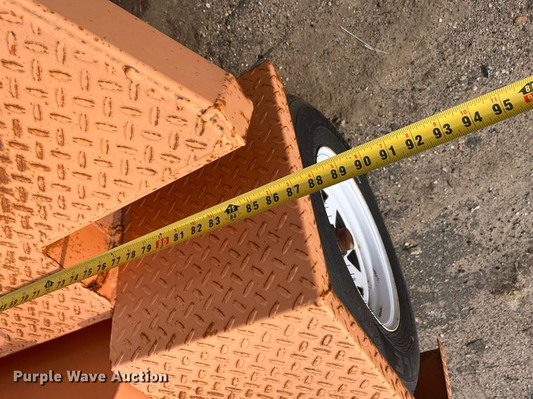 image for item LD9728 2009 Ver-Mac PCMS1210  message board trailer