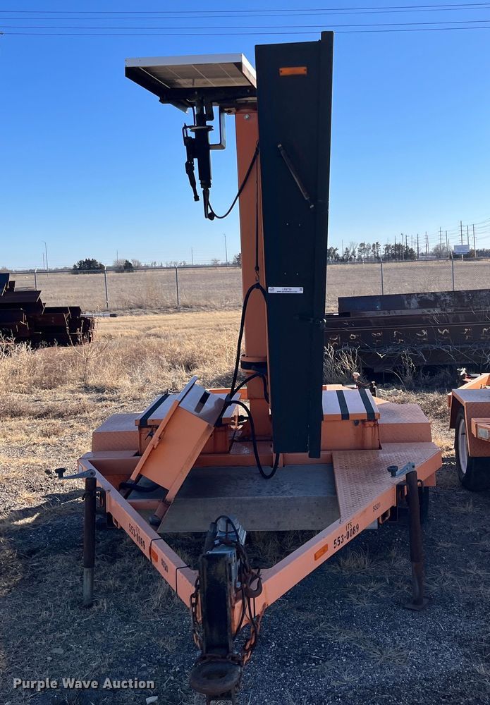 image for item LD9730 2008 Ver-Mac PCMS1210  message board trailer