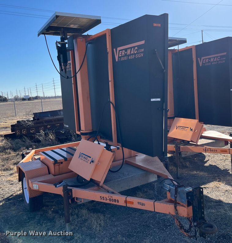 image for item LD9730 2008 Ver-Mac PCMS1210  message board trailer