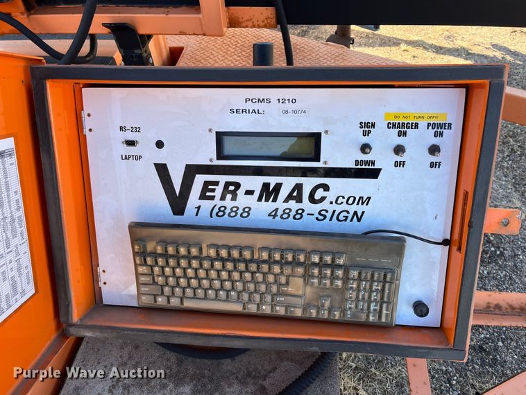 image for item LD9730 2008 Ver-Mac PCMS1210  message board trailer