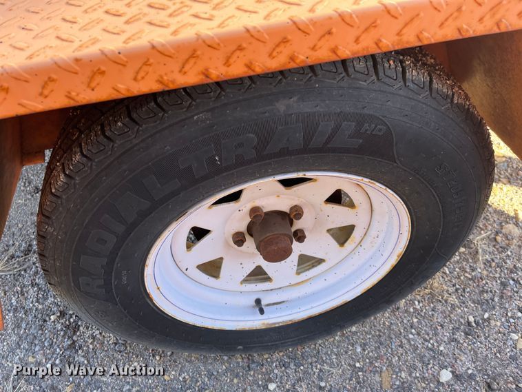 image for item LD9730 2008 Ver-Mac PCMS1210  message board trailer