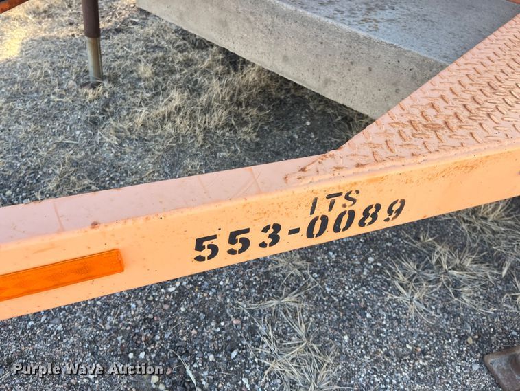 image for item LD9730 2008 Ver-Mac PCMS1210  message board trailer