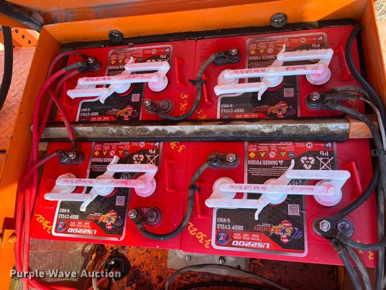 image for item LD9732 2009 Ver-Mac PCMS1210  message board trailer