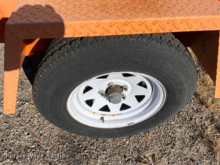 image for item LD9732 2009 Ver-Mac PCMS1210  message board trailer