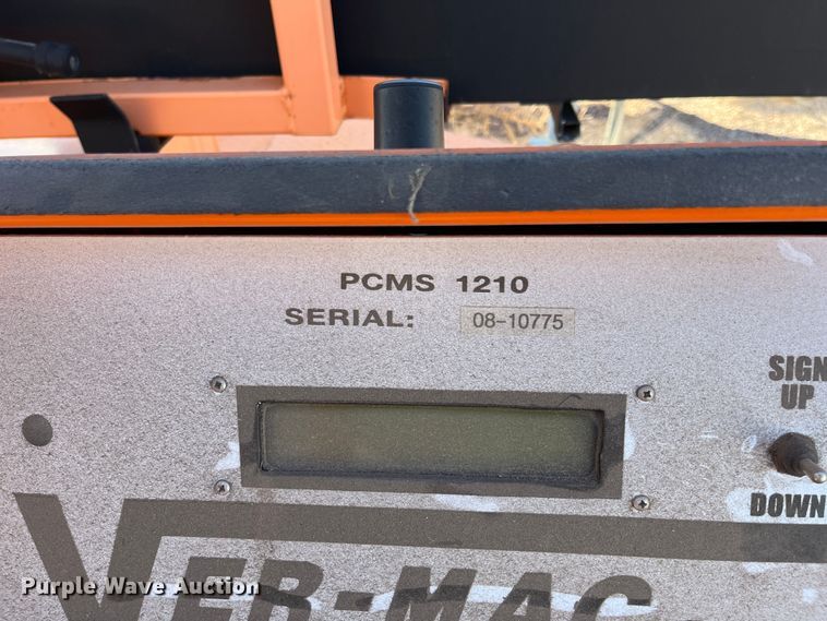 image for item LD9733 2008 Ver-Mac PCMS1210  message board trailer