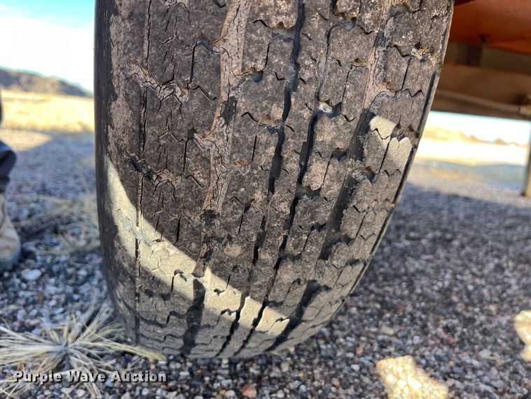 image for item LD9733 2008 Ver-Mac PCMS1210  message board trailer