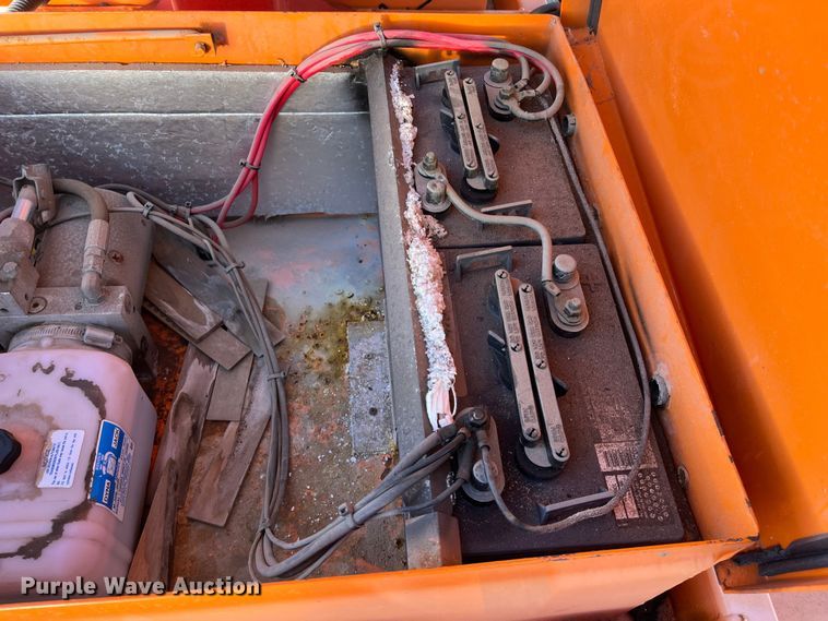 image for item LD9734 2008 Ver-Mac PCMS1210  message board trailer