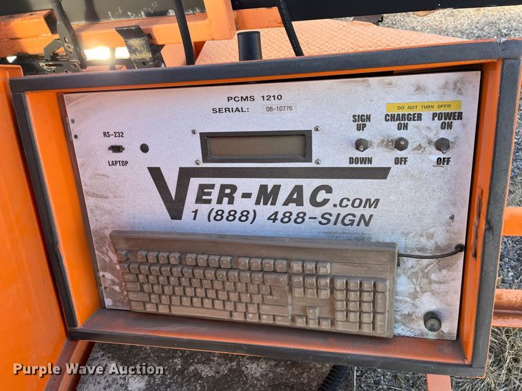 image for item LD9734 2008 Ver-Mac PCMS1210  message board trailer