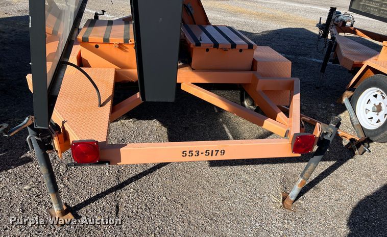 image for item LD9735 2009 Ver-Mac PCMS1210  message board trailer