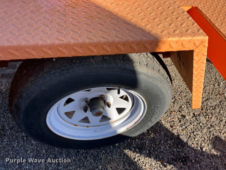 image for item LD9735 2009 Ver-Mac PCMS1210  message board trailer