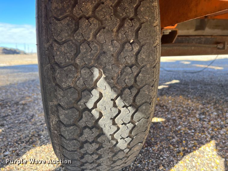 image for item LD9736 2008 Ver-Mac PCMS1210  message board trailer