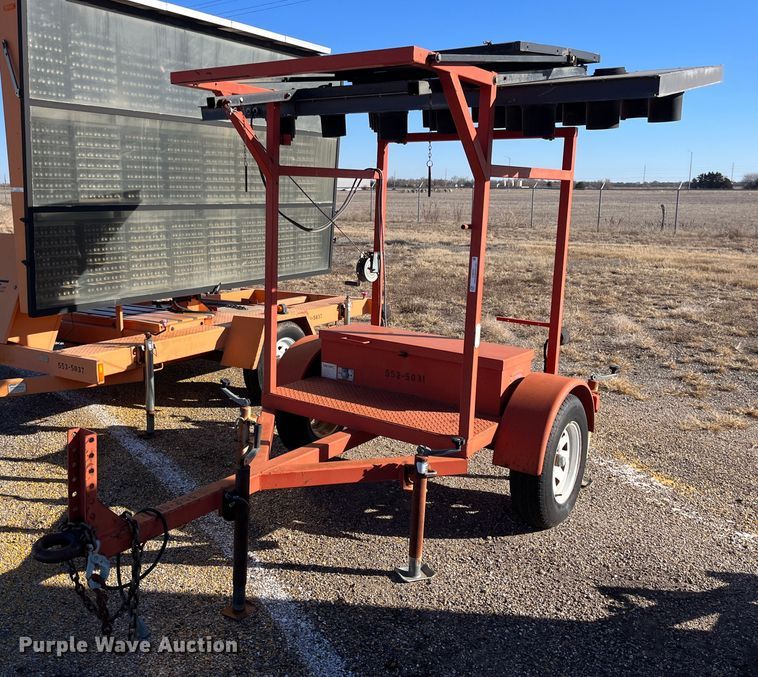 image for item LD9737 2001 Ver-Mac ST4825  arrow board trailer