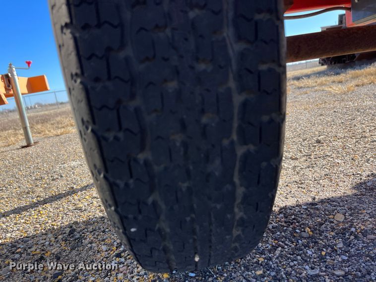 image for item LD9737 2001 Ver-Mac ST4825  arrow board trailer