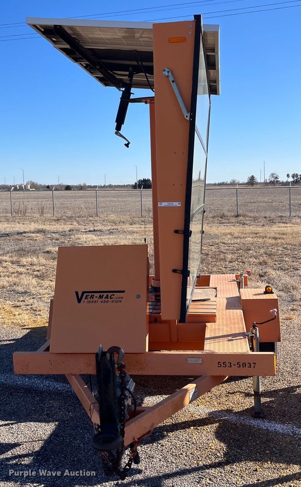 image for item LD9738 2007 Ver-Mac PCMS1210  message board trailer