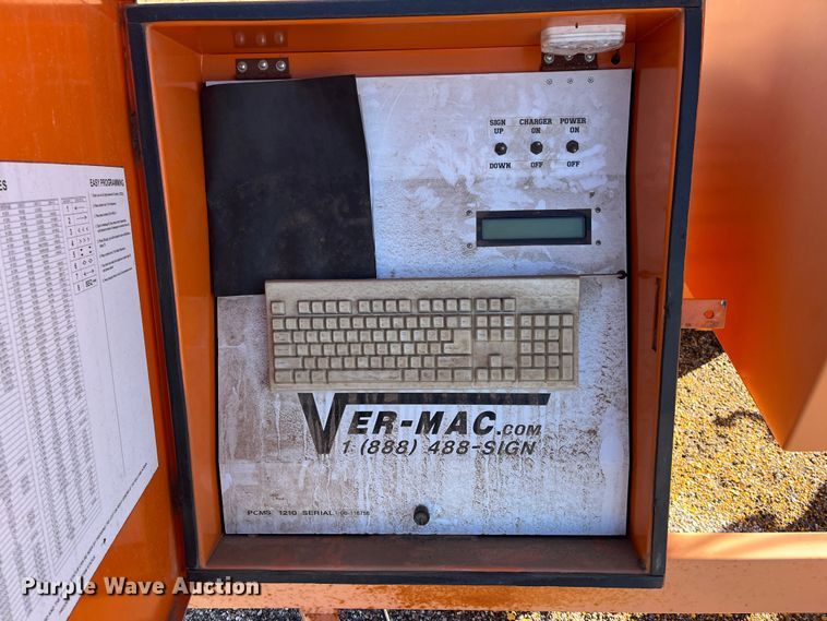 image for item LD9738 2007 Ver-Mac PCMS1210  message board trailer