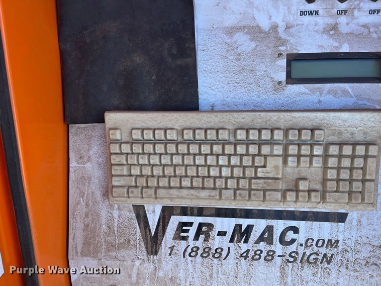 image for item LD9738 2007 Ver-Mac PCMS1210  message board trailer