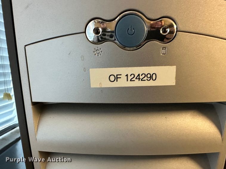 image for item LN9039 (7) computers