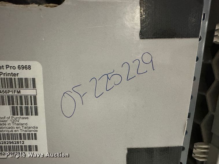 image for item LN9040 Office equipment