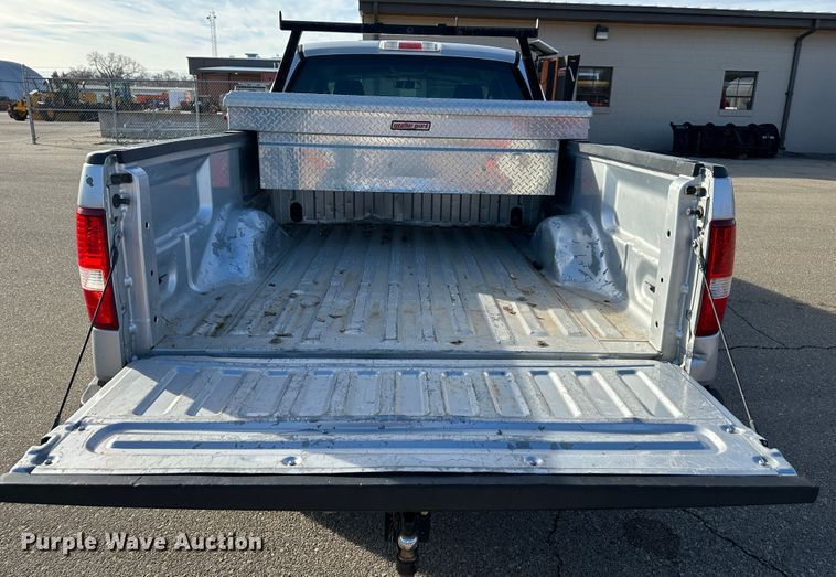 image for item LN9043 2007 Ford F150  SuperCab pickup truck