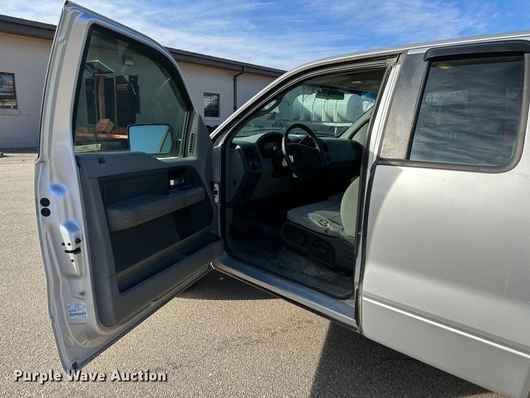 image for item LN9043 2007 Ford F150  SuperCab pickup truck