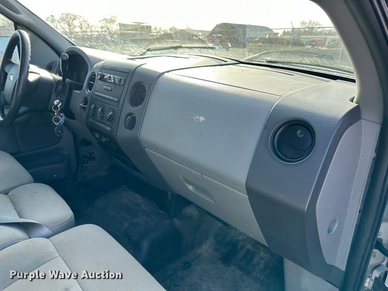 image for item LN9043 2007 Ford F150  SuperCab pickup truck