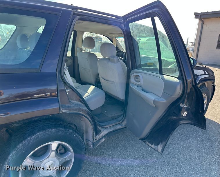 image for item LN9045 2008 Chevrolet TrailBlazer LS  SUV