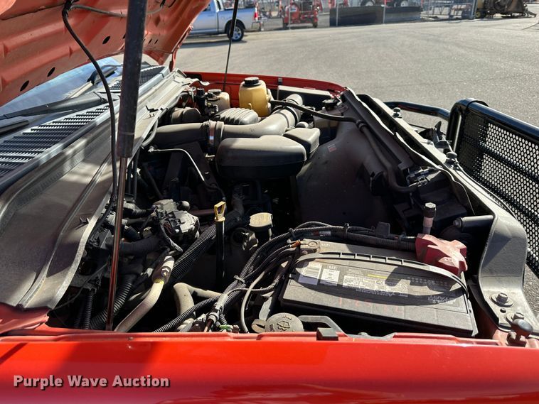 image for item LN9046 2010 Ford F250 Super Duty  utility bed pickup truck