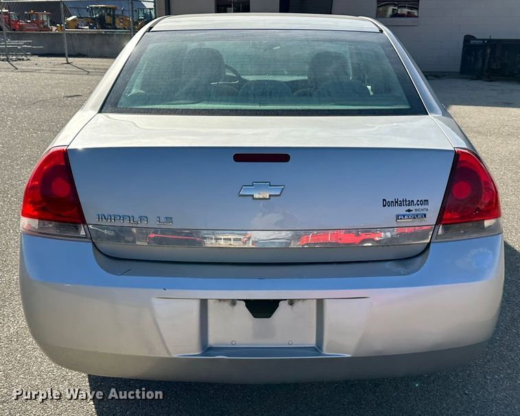image for item LN9047 2007 Chevrolet Impala LS