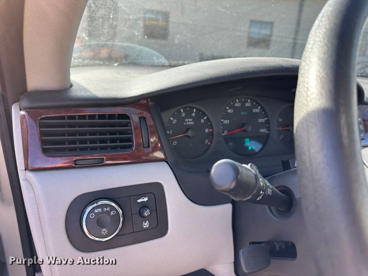 image for item LN9047 2007 Chevrolet Impala LS