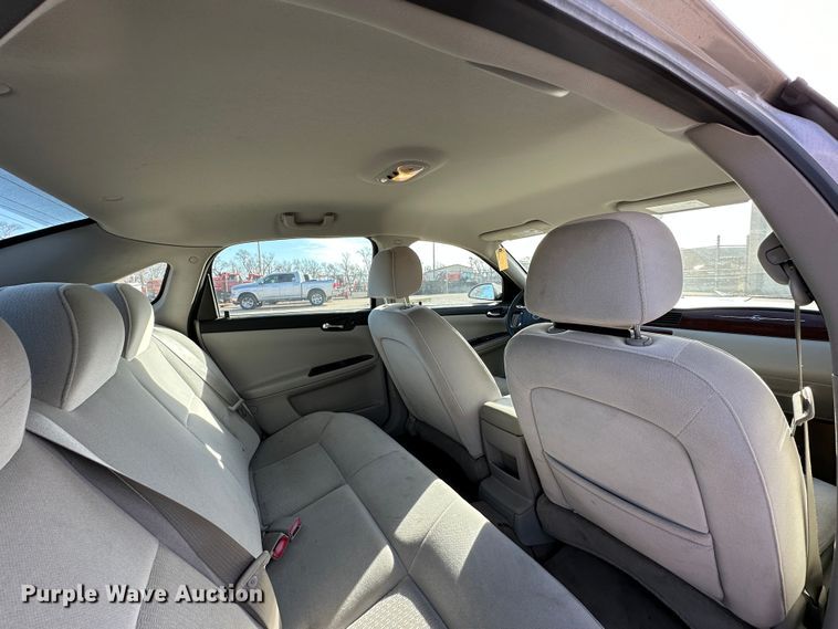 image for item LN9047 2007 Chevrolet Impala LS