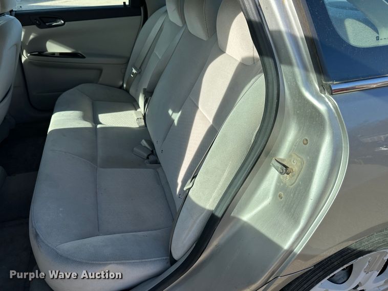 image for item LN9047 2007 Chevrolet Impala LS